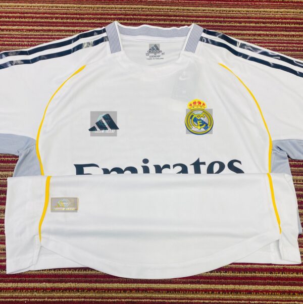 Real Madrid 25 / 26  Home Retro Kit Fann addition  BD Premium✅ - Image 6