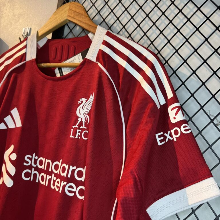 LIVERPOOL HOME 25-26 PLAYER EDITION - Image 2
