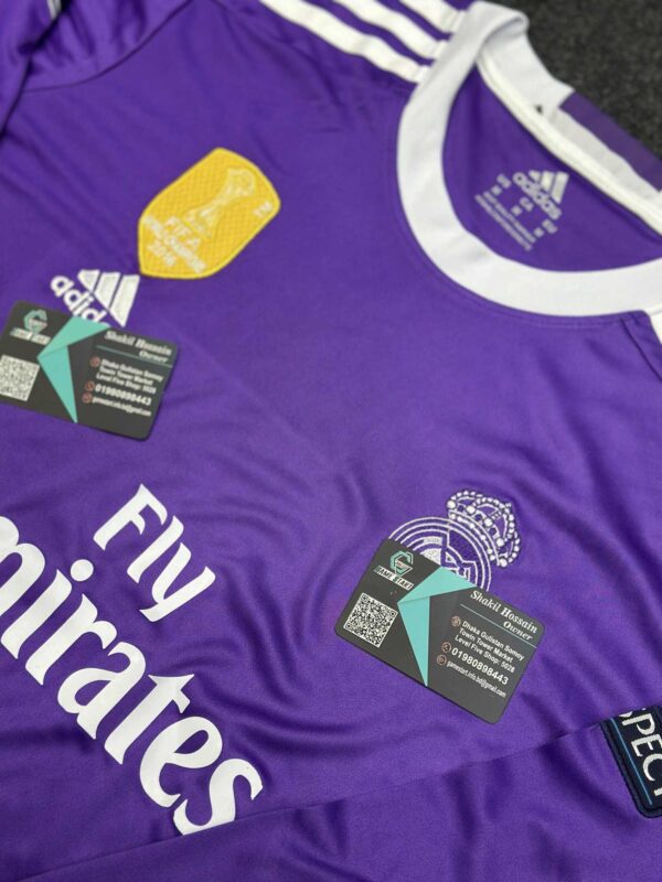 📣 Real Madrid Away 17 18 Retro Jersey Full Sleeve  BD Premium✅ - Image 2