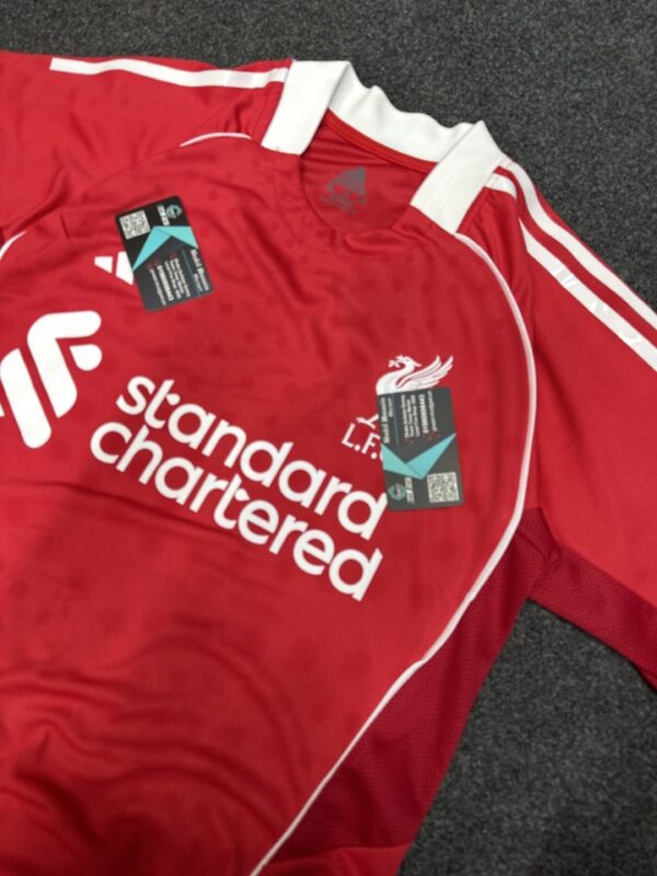 Liverpool 25/26 home kit fan addition  BD Premium✅ - Image 2